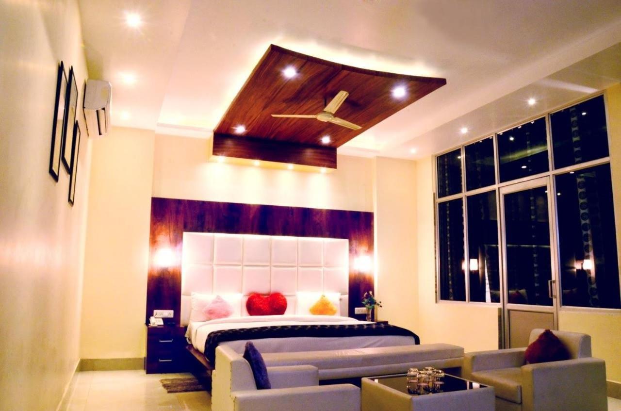 Taraji Resort Ayodhya Exterior photo