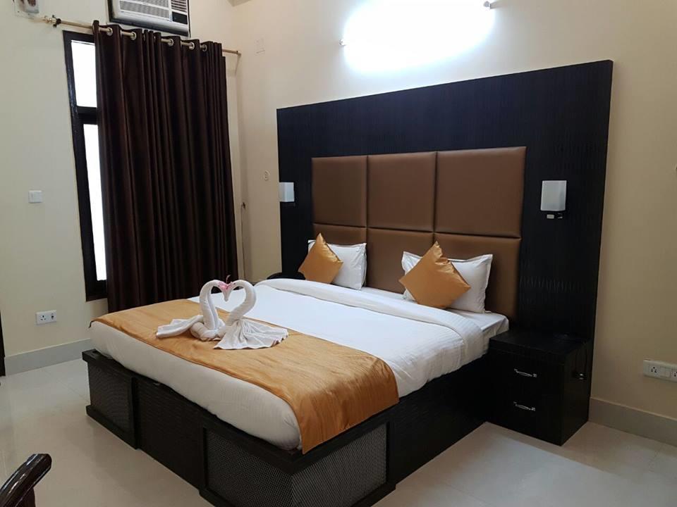 Taraji Resort Ayodhya Exterior photo